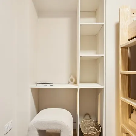 Cosy Moon For 4 Or 6 People Quartier Du Port * Niza